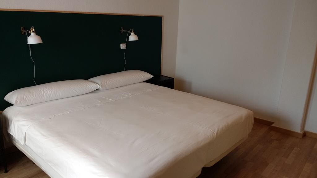 The Bridge Hotel Zaragoza Kültér fotó